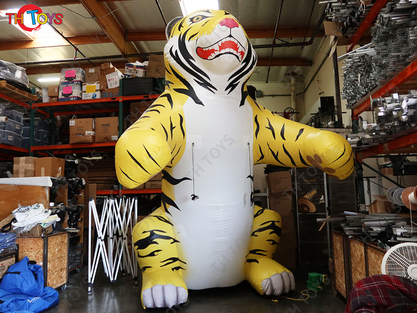 customized 5 Meters 17ft Tall New Year Giant Inflatable Standing Up Tiger for Display