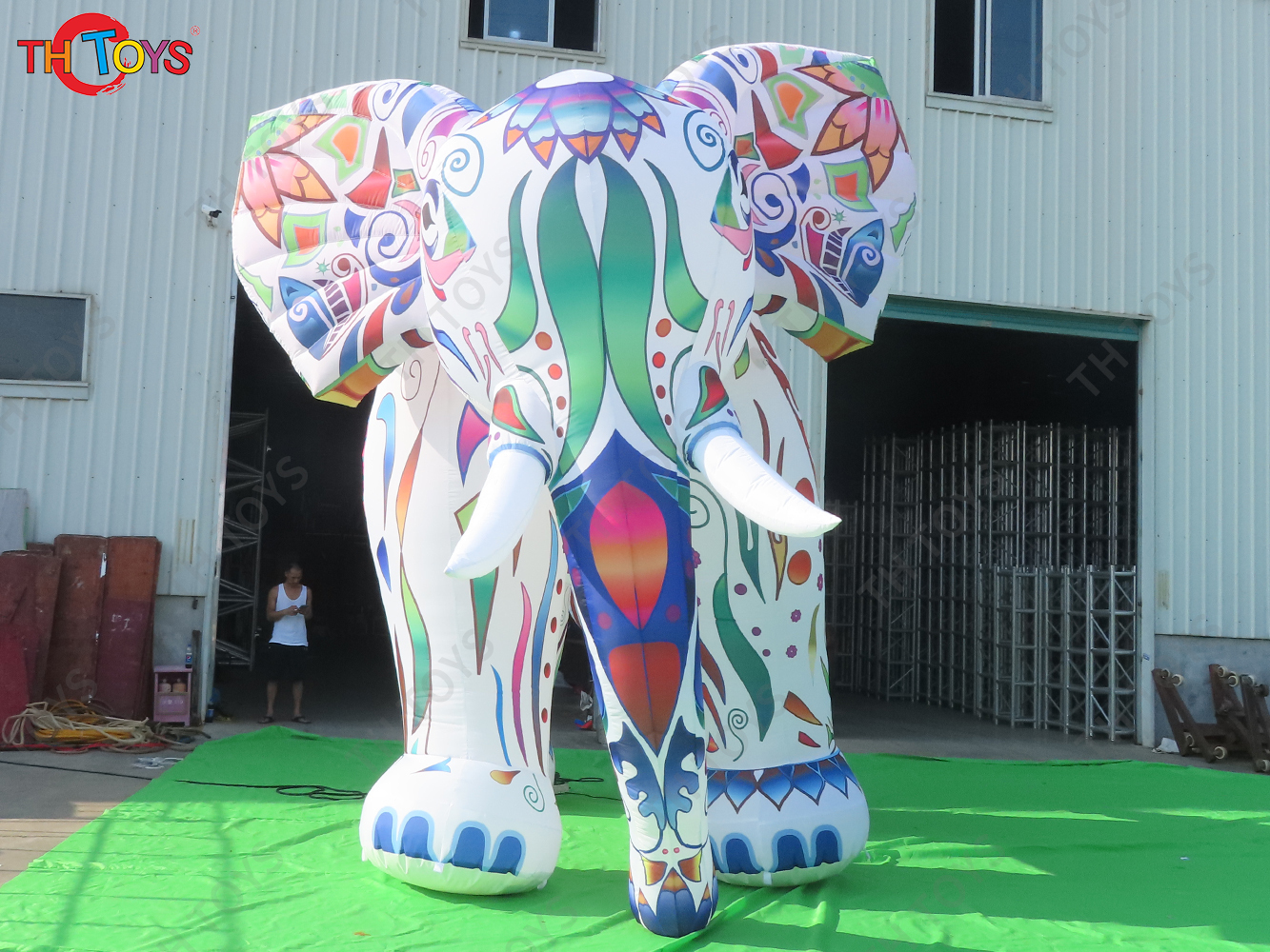 Giant Colorful printing Inflatable Elephant Animal Cartoon with Light for Outdoor Decoration