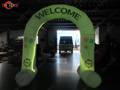 Inflatable White Heart-shaped Welcome Arch with LED light for Wedding Decoration