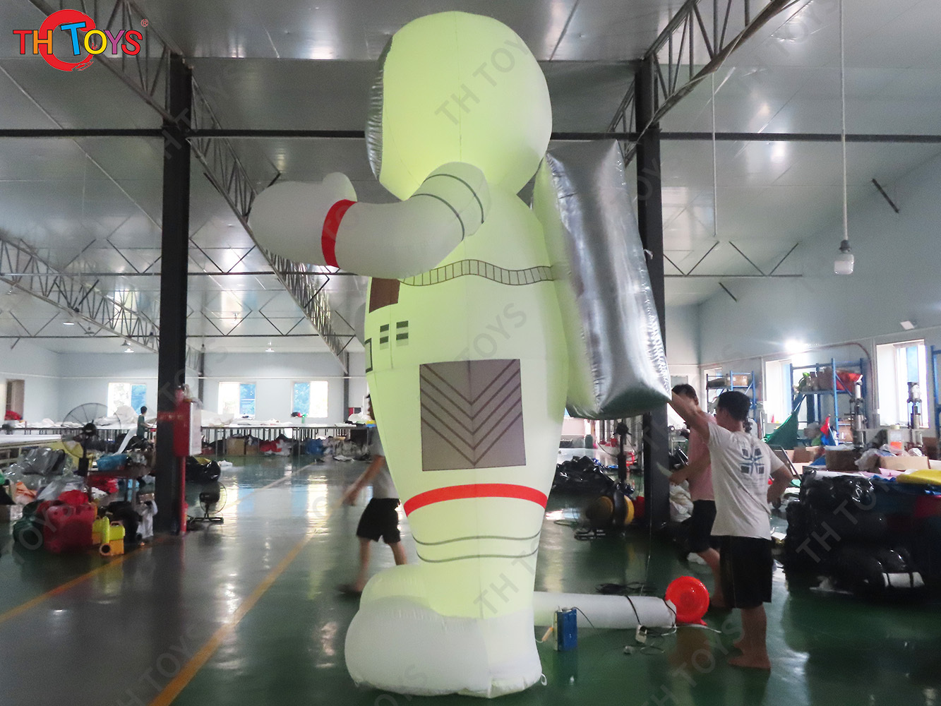 outdoor LED lighting giant inflatable astronaut model, blow up inflatable spaceman cartoon for events