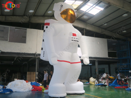 Outdoor Giant Inflatable Spaceman Inflatable Astronaut with led light for advertising