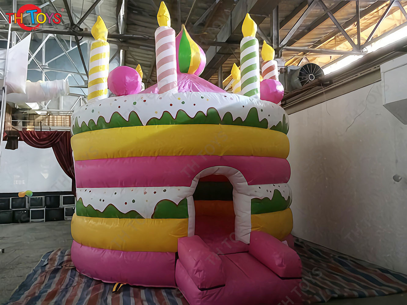 Inflatable Cake Bouncer Castles with cover Child Jumping Bouncy Castle Trampoline Bounce House Inflatable Bouncer