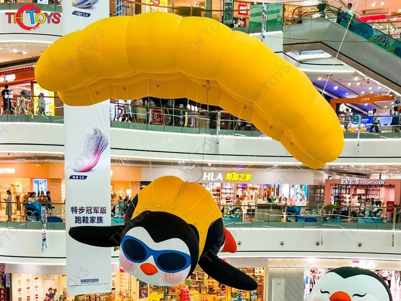 Shopping Mall Decoration Inflatable Penguin Flying Model Commercial Inflatable Hot Air Balloon Advertising Balloon for Sale