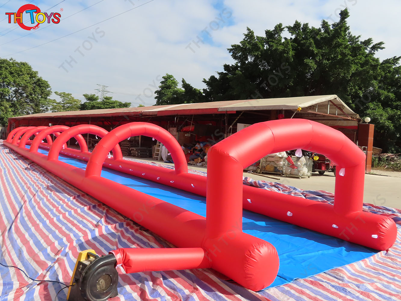 Red Inflatable Slip N Slide Inflatable Water Slider Summer Yard Slippy Inflatable Slide Come with Blower