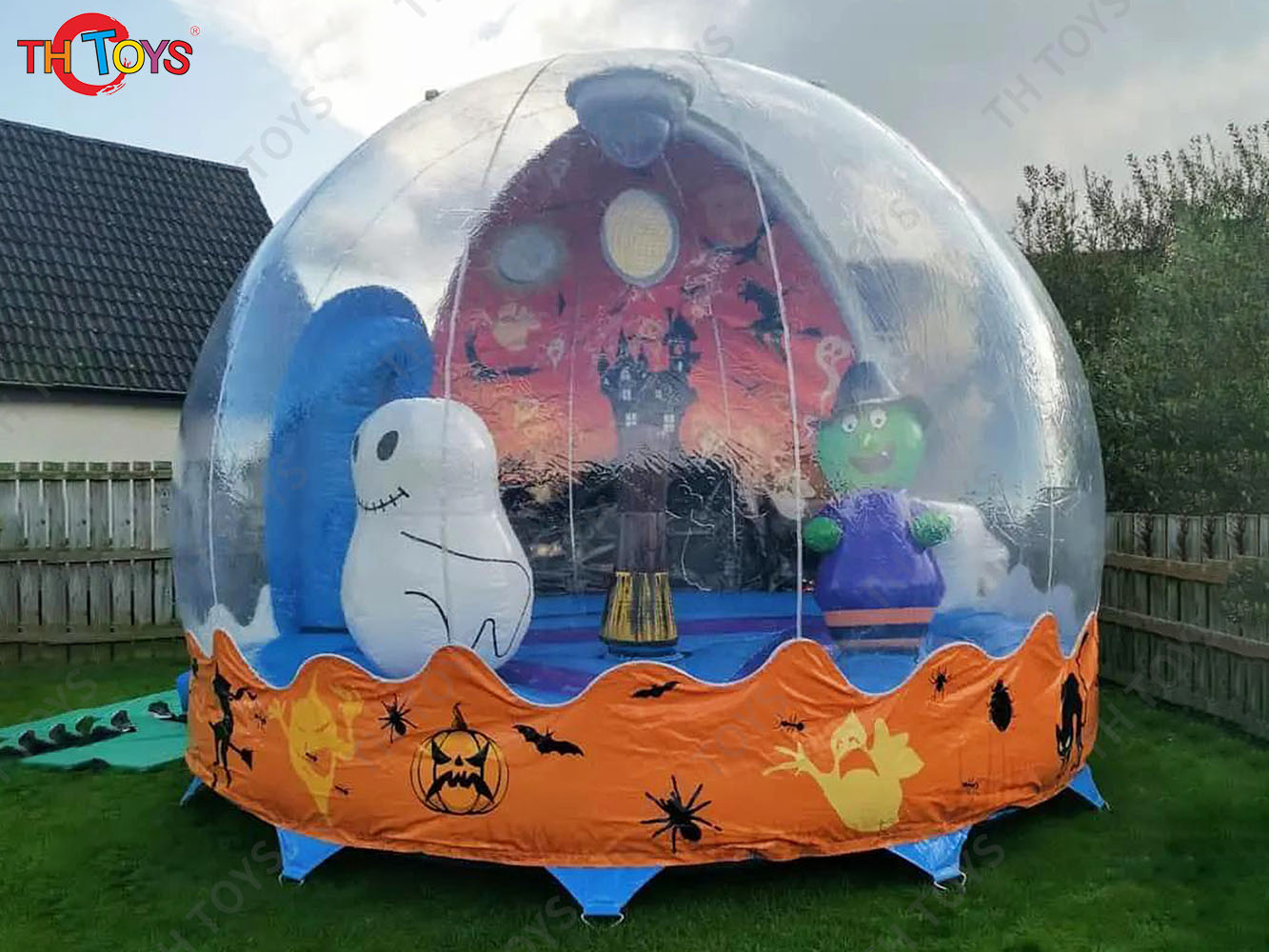 Inflatable Halloween Globe Snow Globe with Pumpkin and Ghost for Halloween Party Rental