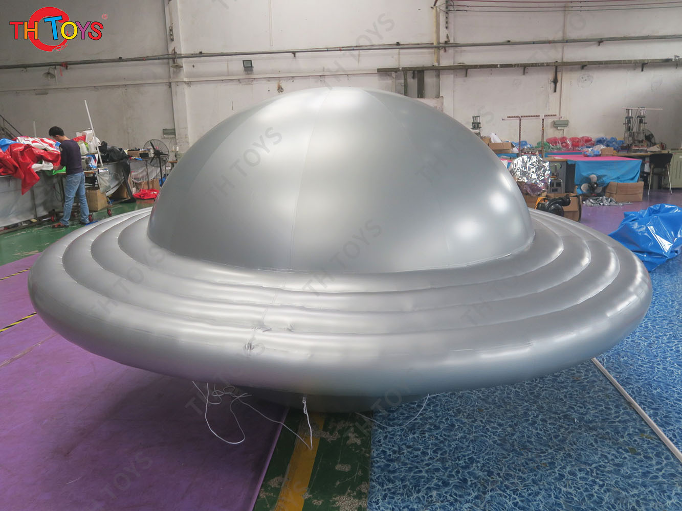 Advertising Silver Inflatable Spinning UFO Inflatable Flying Saucer Stage Decoration Big UFO Replica for Events