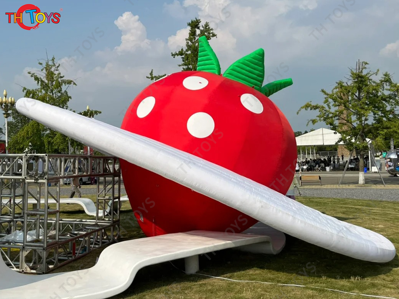 Giant Inflatable Strawberry Device Inflatable Strawberry Balloon