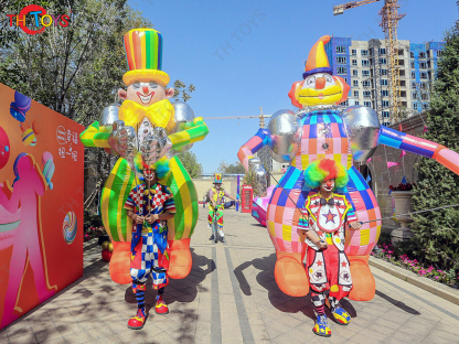 Cartoon Clown Walking Dance Inflatable Air Model for Playground Performance Props Festival Supermarket Circus Puppet