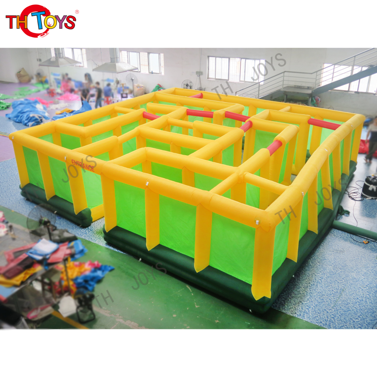Inflatable Maze08
