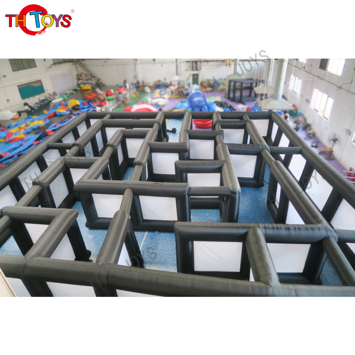 Inflatable Maze09