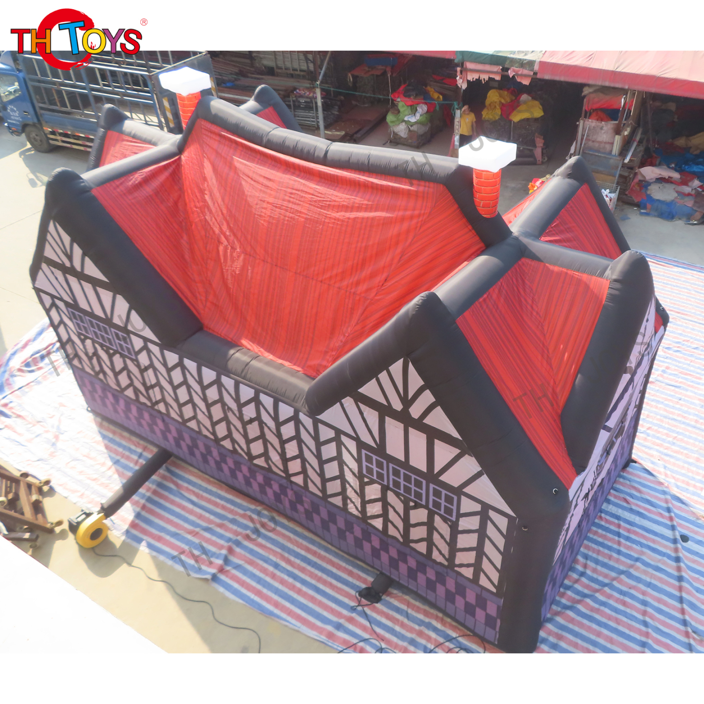 Inflatable Pub08