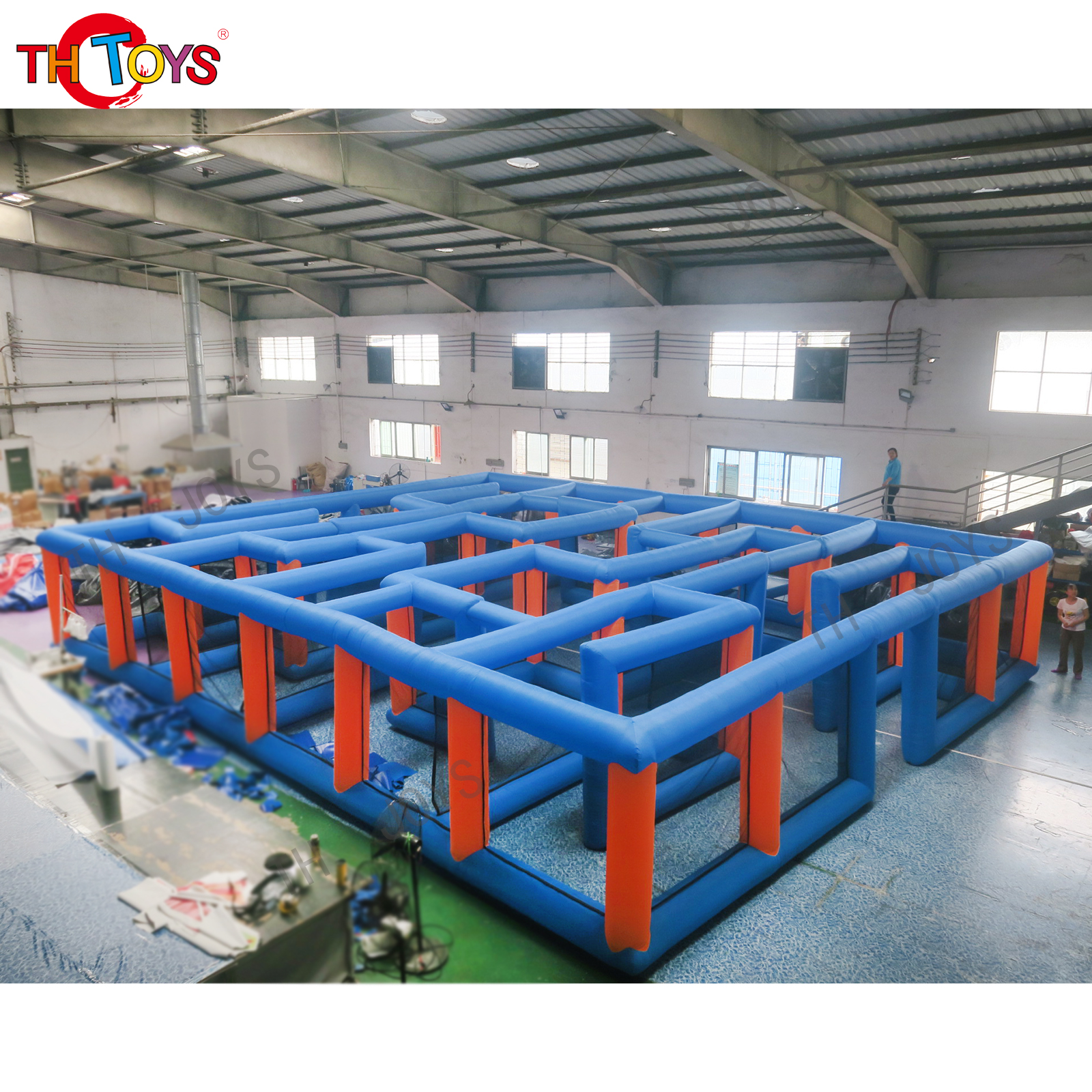 Inflatable Maze11