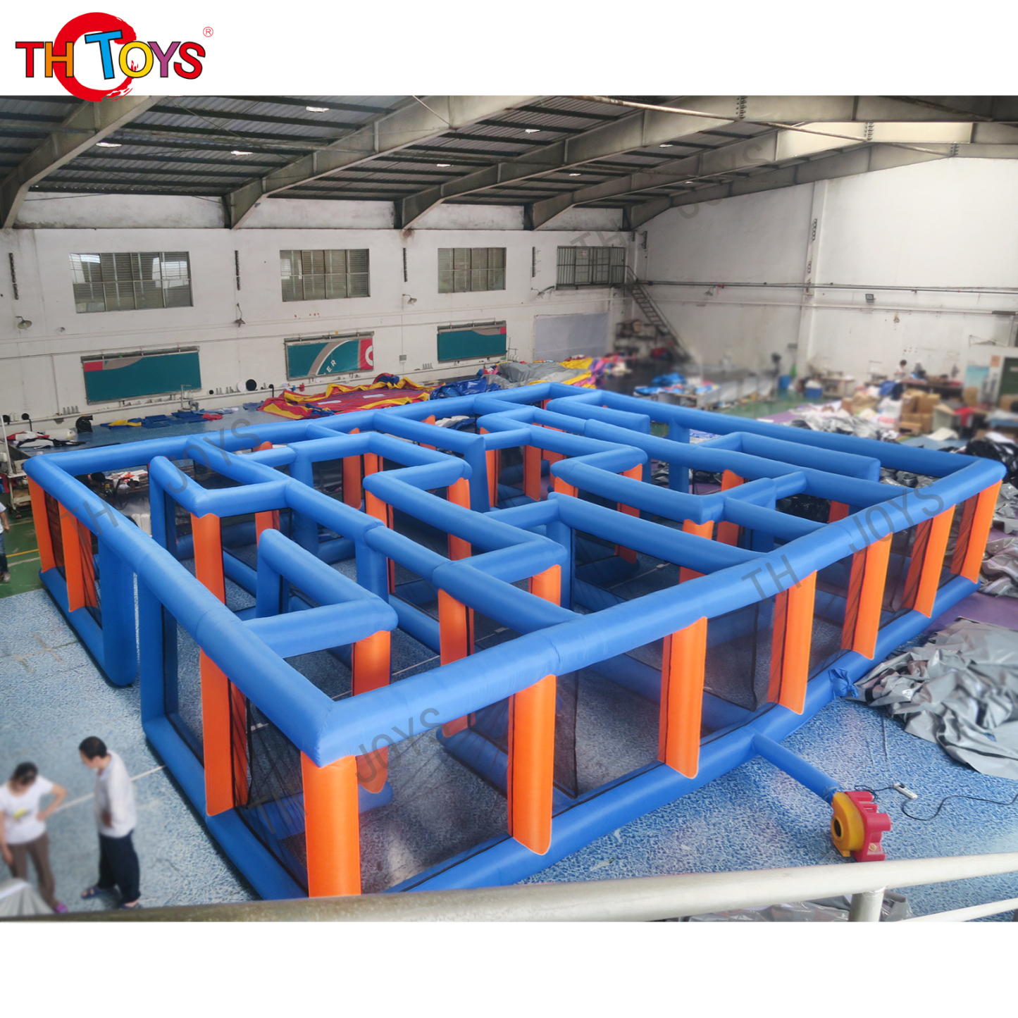 Inflatable Maze11