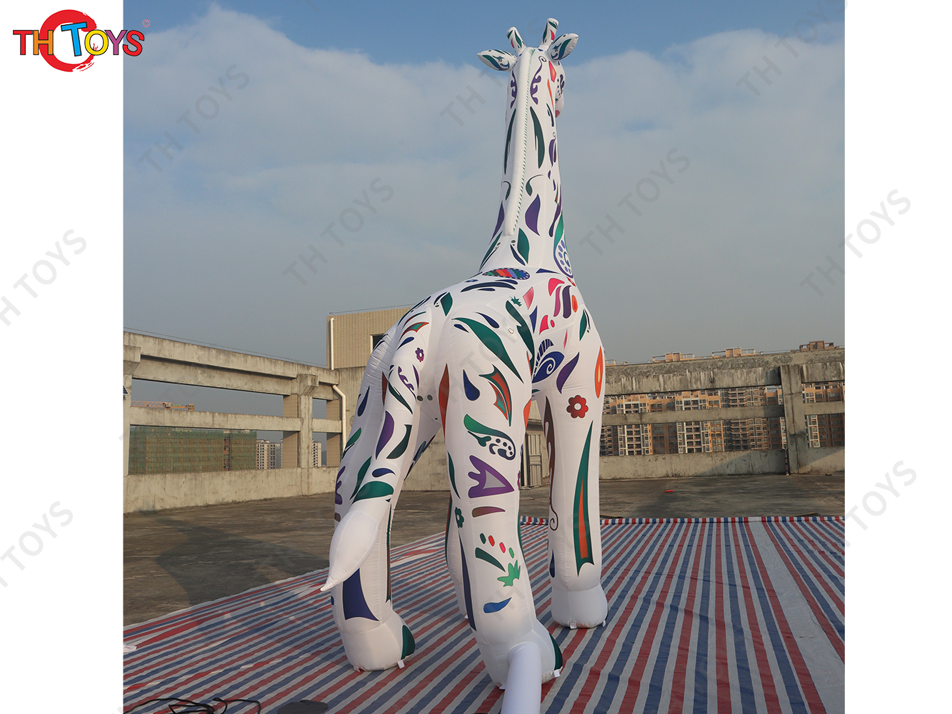 Colorful Giant Inflatable Giraffe With Led Lights Large Inflatable  Animal Cartoon For Outdoor Advertising