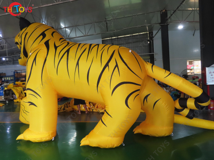 Realistic Giant Inflatable Tiger Animal Cartoon Tiger Balloon