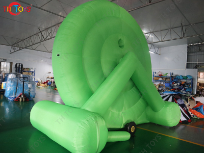 Green Inflatable Target Shooting Carnival Sport Game Commercial Inflatable Football Dart Board Interactive Game Toys with Blower