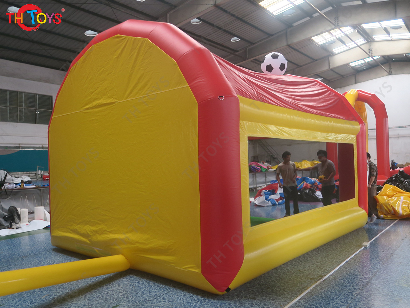 4x3m Inflatable Football Shoot Out Game Inflatable Football Kicking Shooting Goal