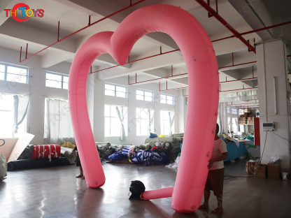 Inflatable White Heart-shaped Welcome Arch with LED light for Wedding Decoration