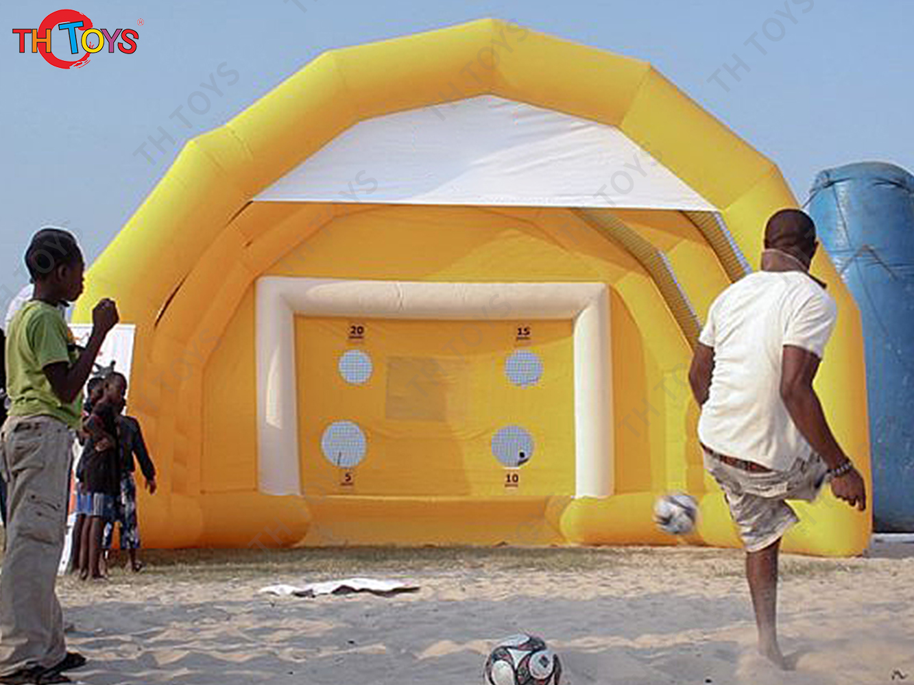 Inflatable Football Target Commercial Inflatable Soccer Shootout Bouncy Goalkeeper with Blower