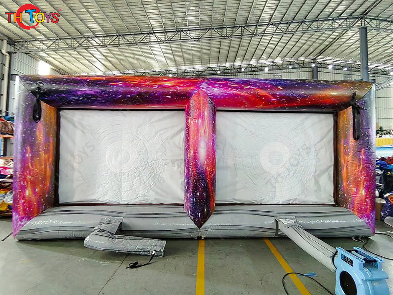 Outdoor Funny Interactive Inflatable axe throwing game,astronaut Space new design inflatable axes games