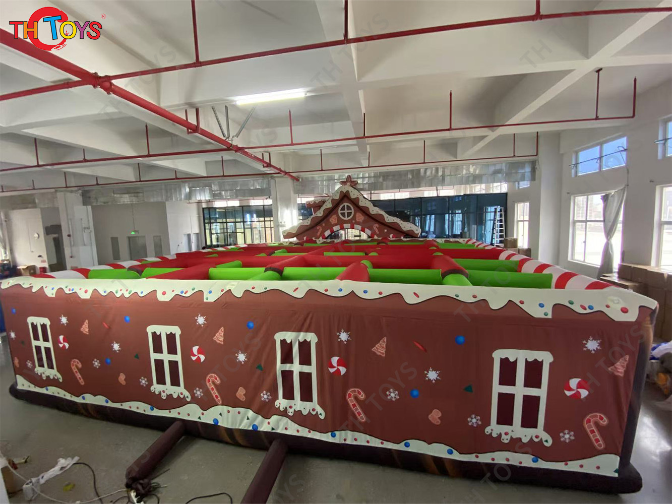 gingerbread Christmas Inflatable Laser Tag Arena, portable Inflatable Maze Games for Christmas party