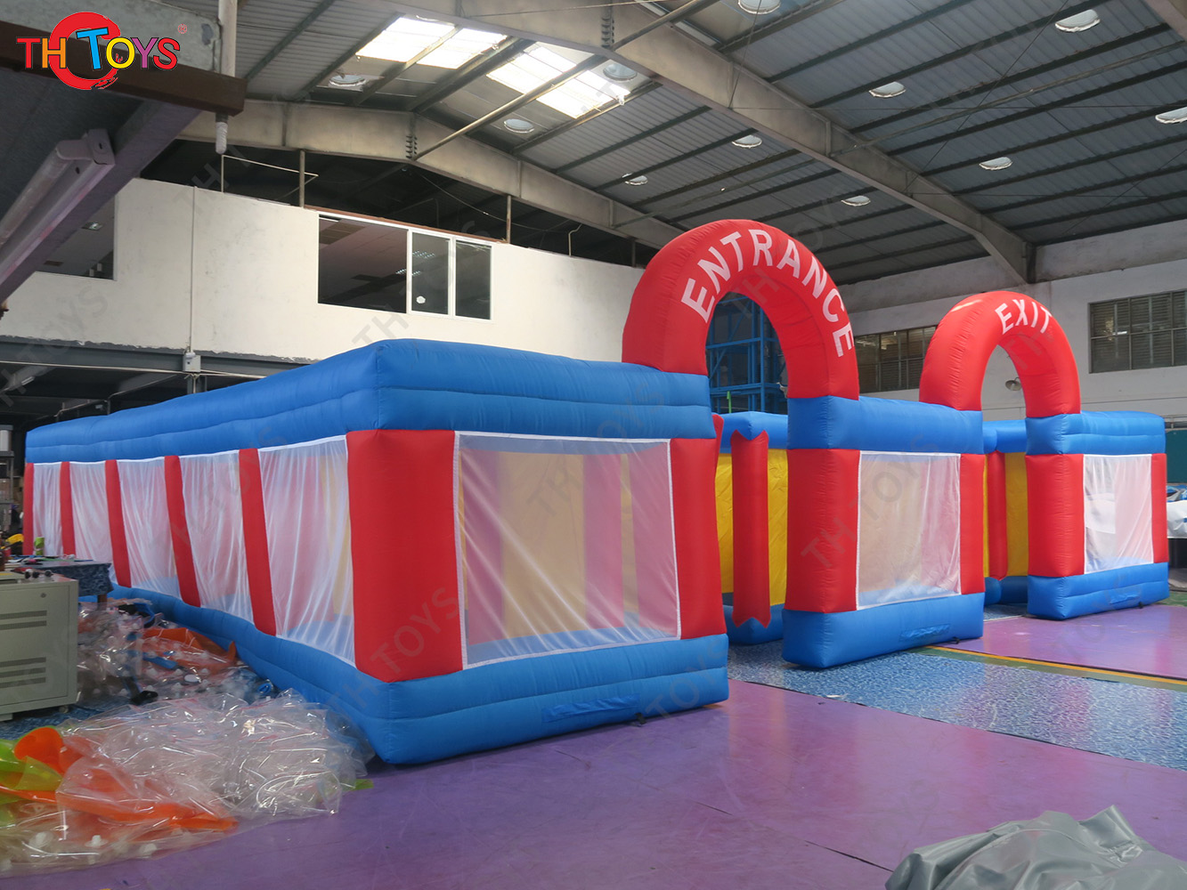 Outdoor big inflatable maze games,customized challenge game inflatable haunted house for events