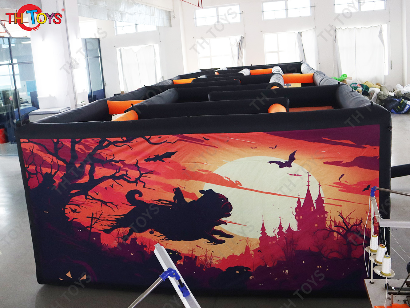 New Design Black Fun Maze Game Large Inflatable Halloween Haunted House Inflatable Haunted Labyrinth Maze for Outdoor Play