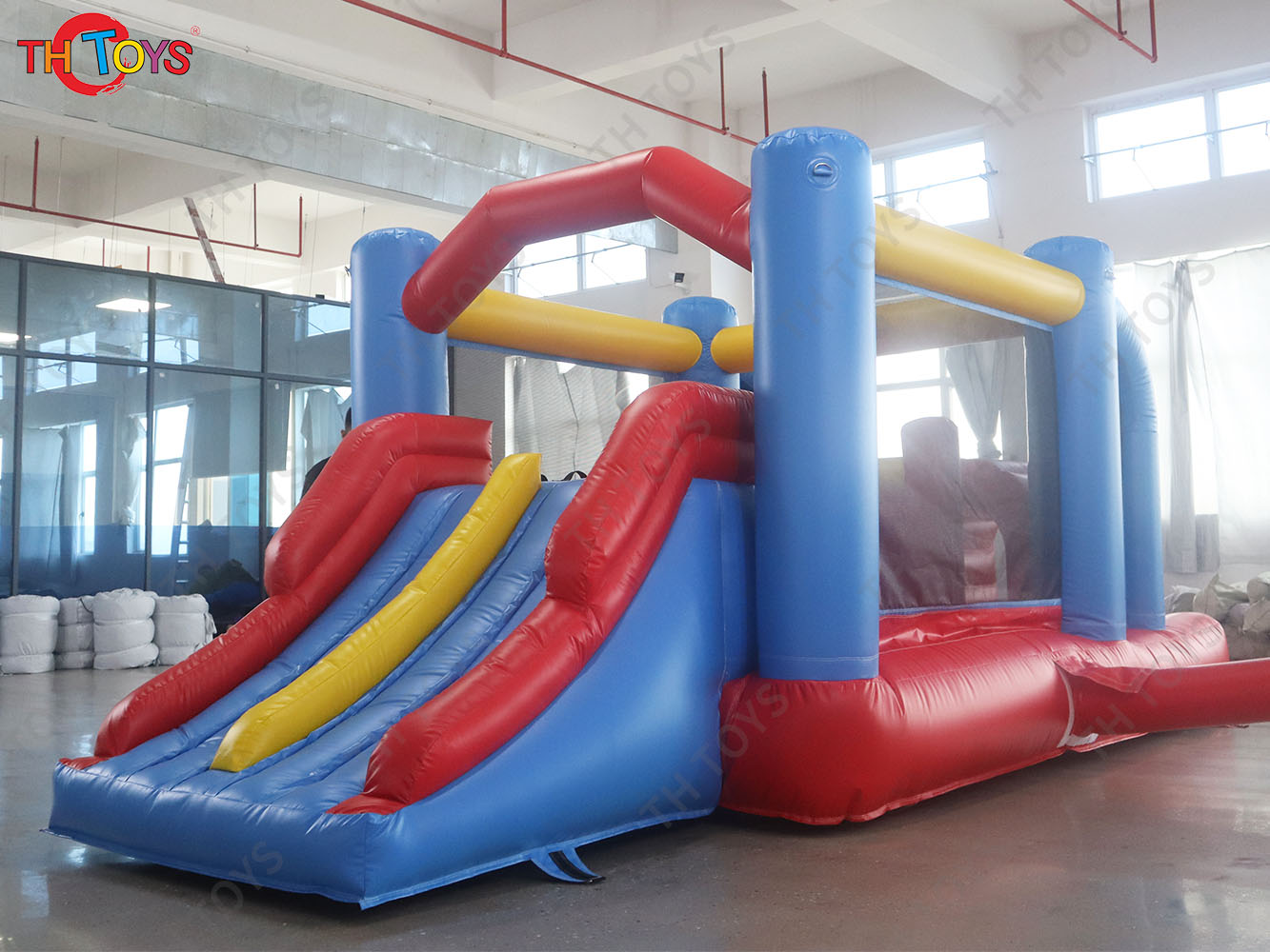 5.2x2.5m PVC Tarpaulin Inflatable Bouncer Cheap Inflatable Bouncy Castle Bounce House Toys with Slide