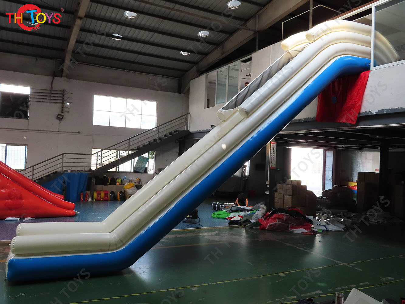 Custom Inflatable Yacht Slide Airtight PVC Floating Water Slide For Boats