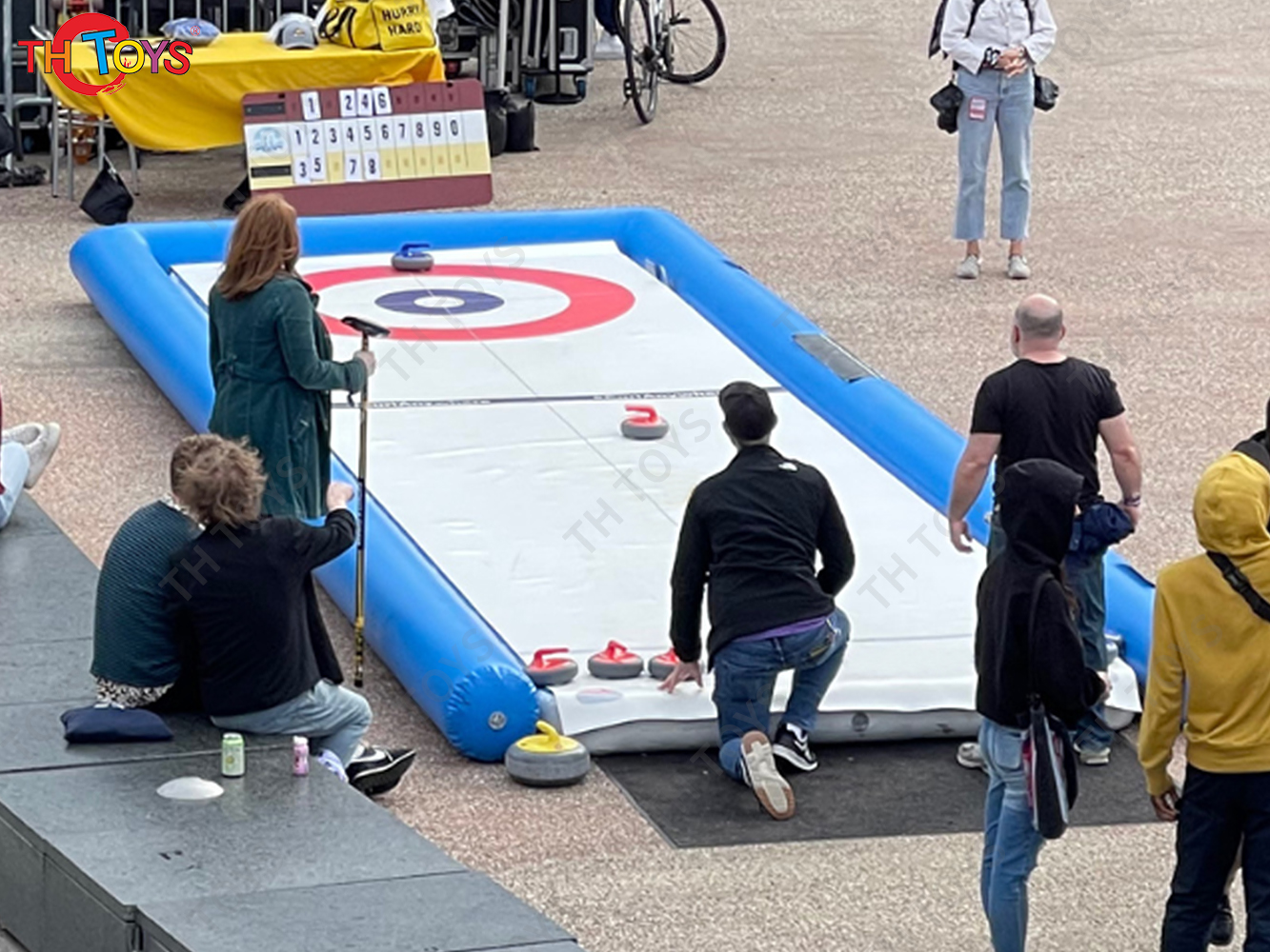  6x2.5m Portable Inflatable Street Curling Game Express Rink Floor Curling Lane With 8pcs Hovering Stones