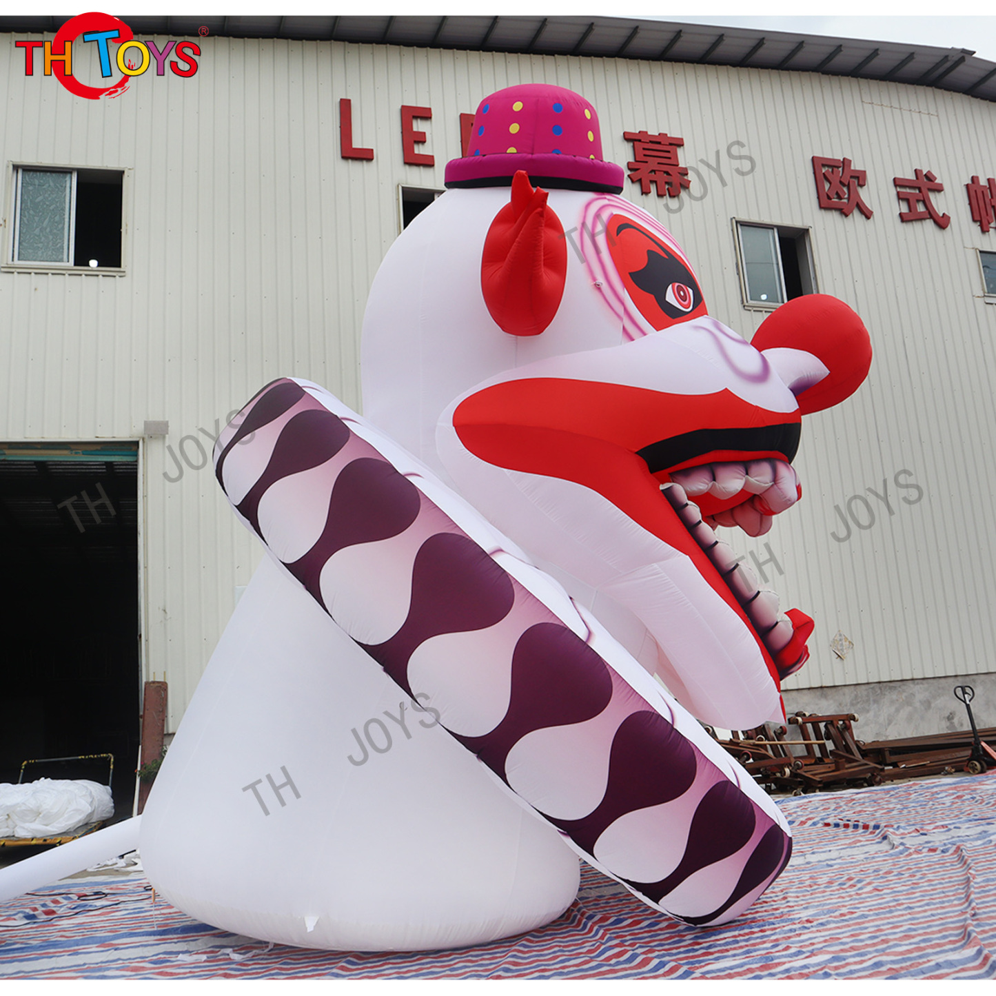 inflatable clown inflatable joker The scary clown Halloween installation Halloween decoration