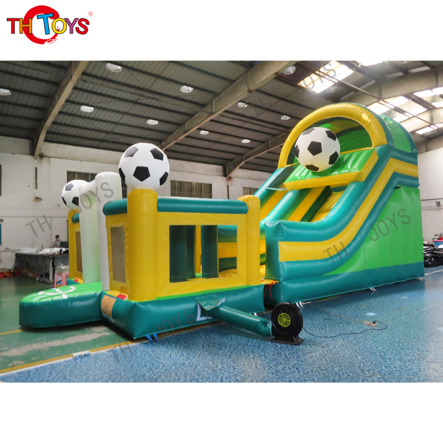 Inflatable slide-13