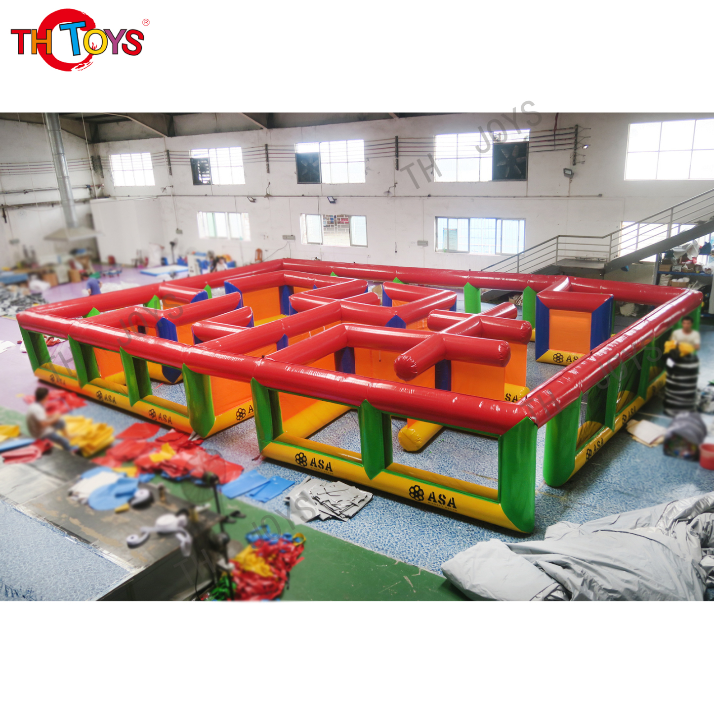 Inflatable Maze12