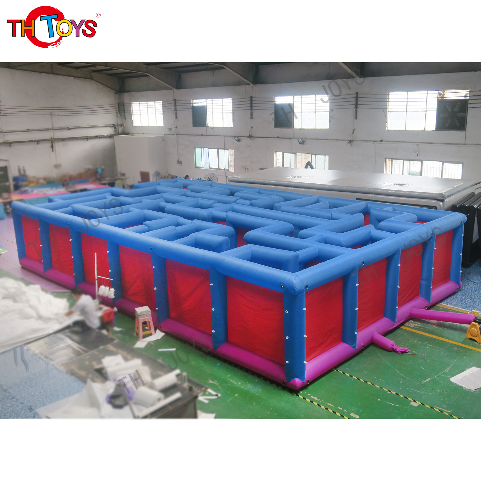 Inflatable Maze13