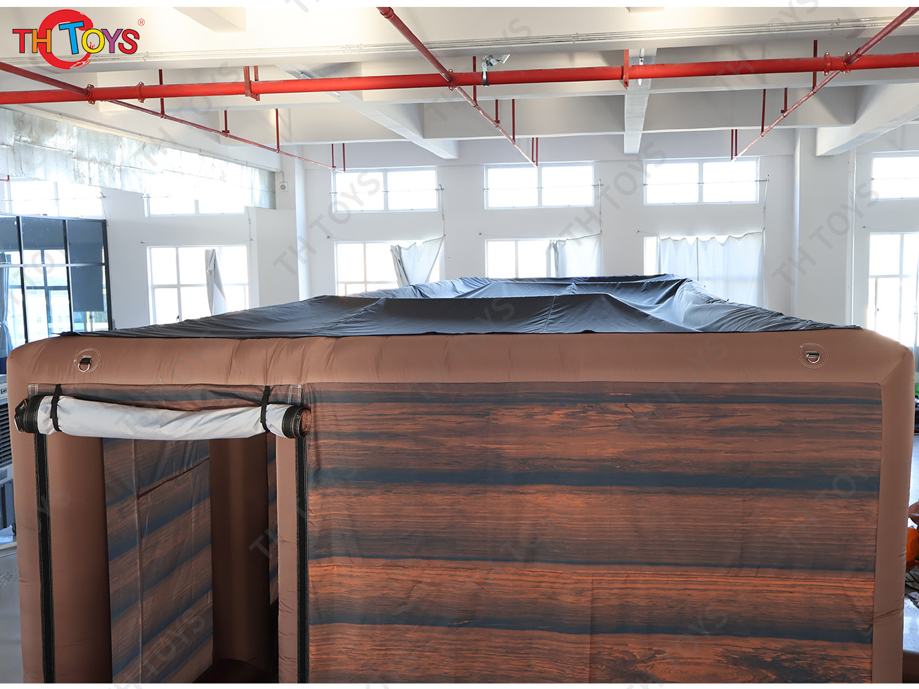 outdoor big inflatable wooden printing Christmas house,inflatable maze laser tag game for sale