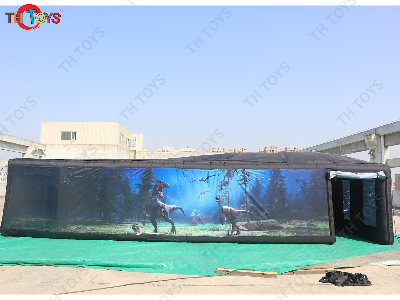 Inflatable dinosaur maze with black tent, customized inflatable obstacle maze laser tag game cube tent