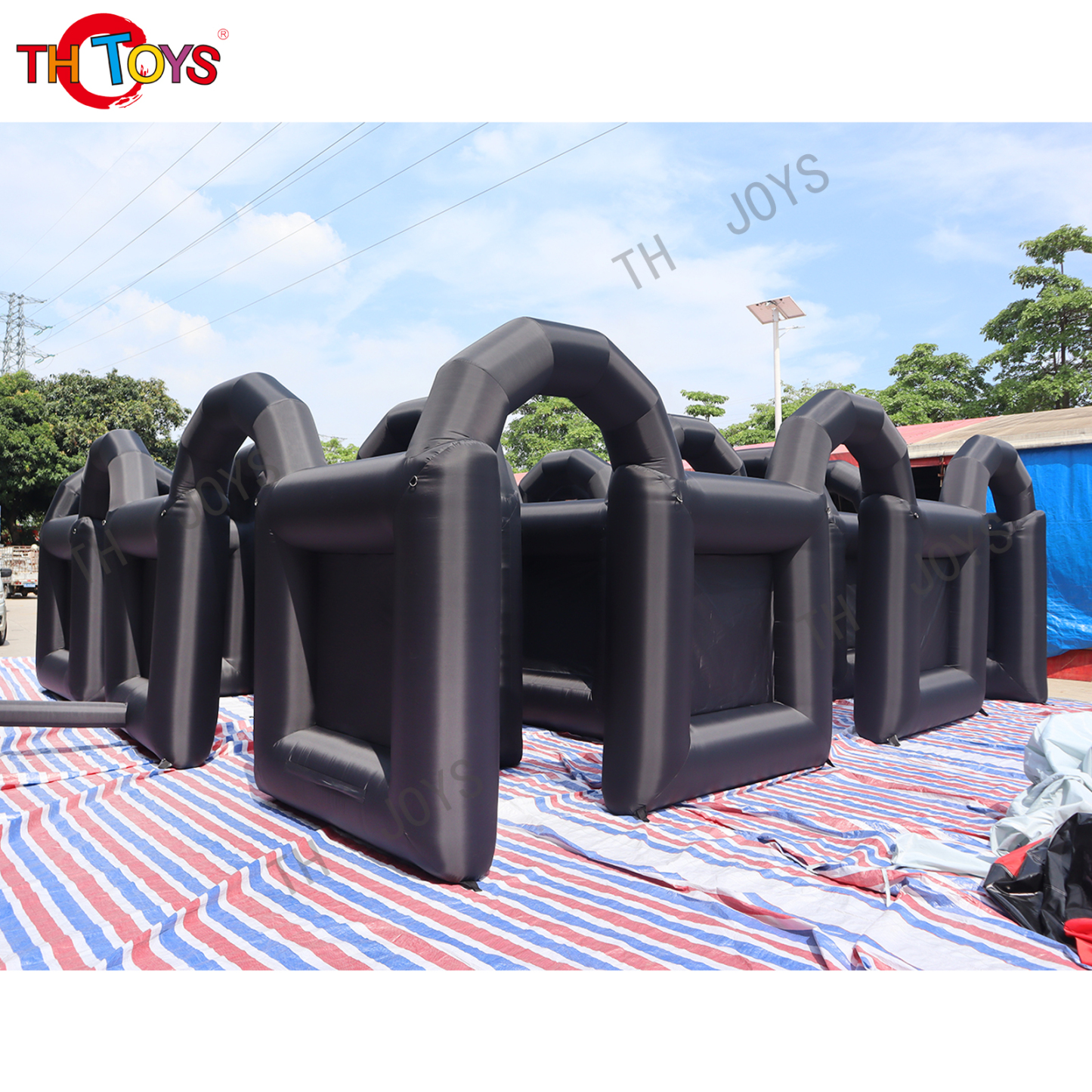 Inflatable Maze02