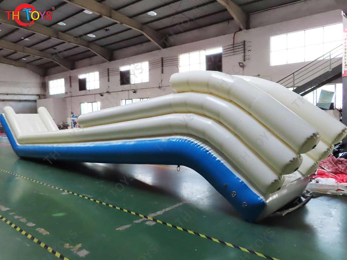 Custom Inflatable Yacht Slide Airtight PVC Floating Water Slide For Boats