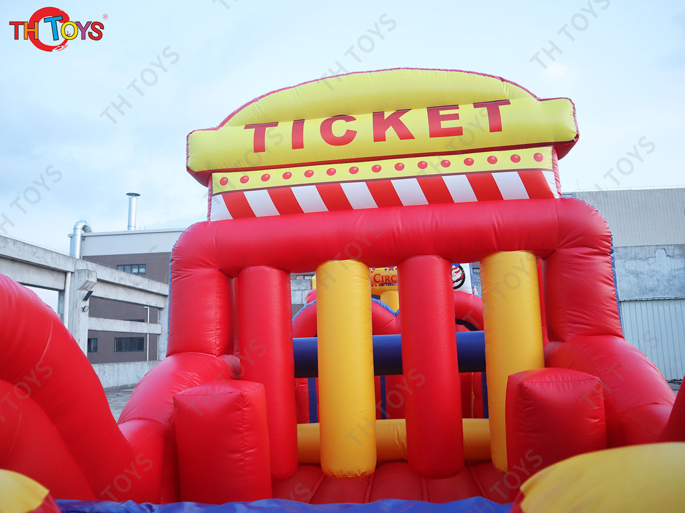 Carnival Theme Inflatable Obstacle Course,Giant Commercial Inflatable Obstacle Course With Bounce Slide