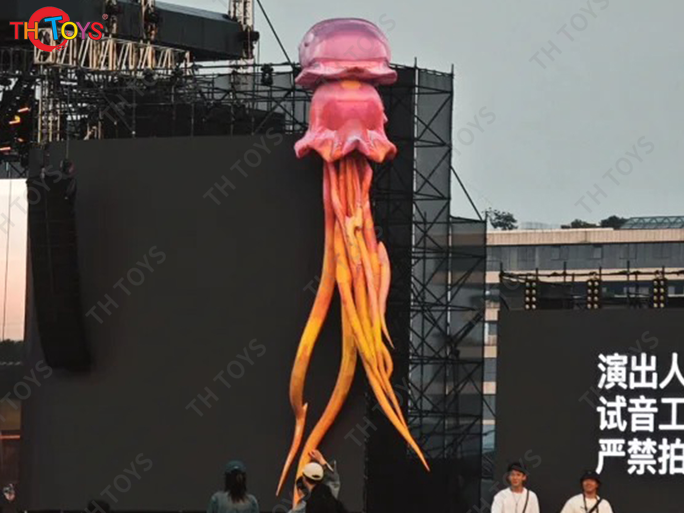 Giant Inflatable Cartoon Octopus Air Blow Squid with Tentacles Nightclub Wall Decoration Halloween Event Advertising Props