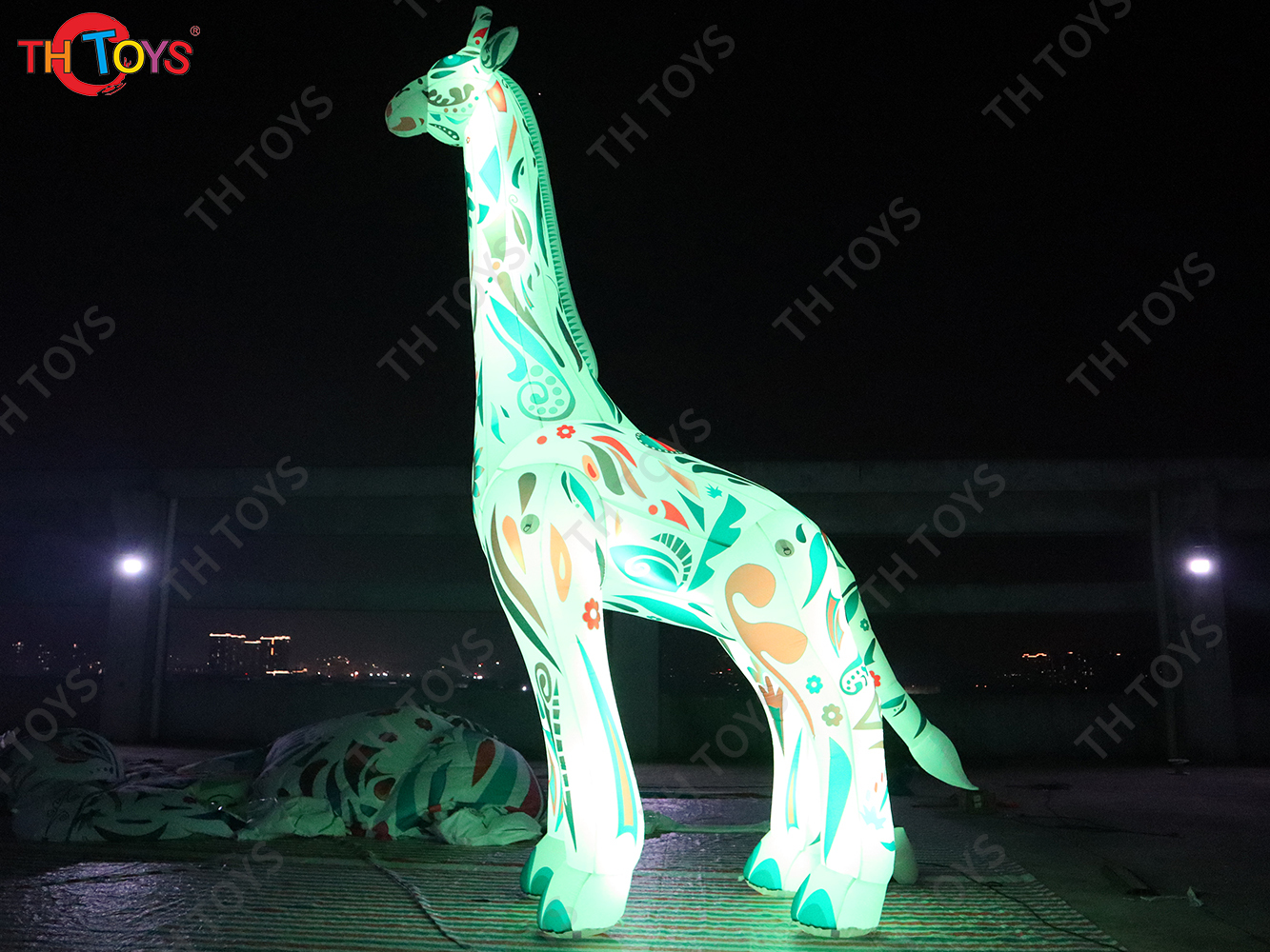 Colorful Giant Inflatable Giraffe With Led Lights Large Inflatable Animal Cartoon For Outdoor Advertising