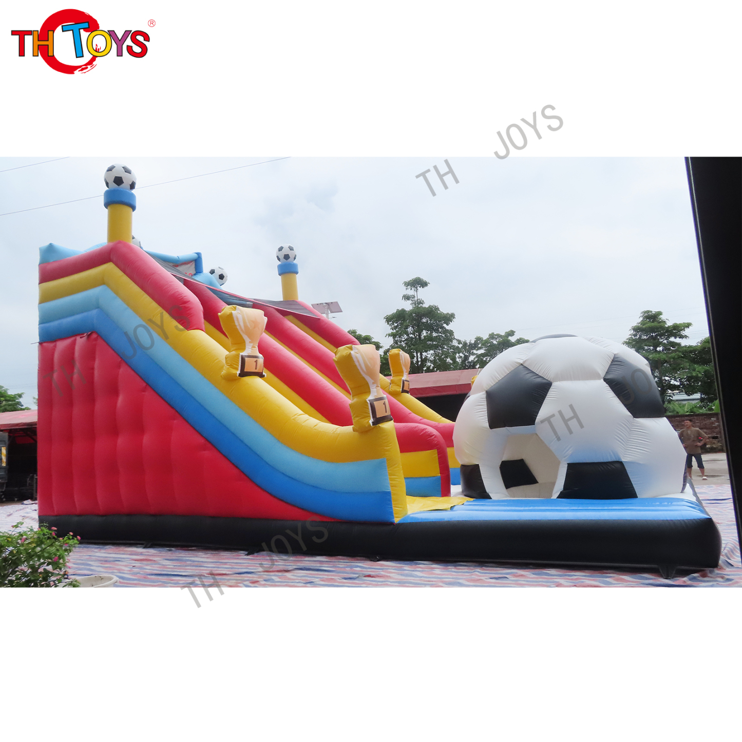 Inflatable slide-14
