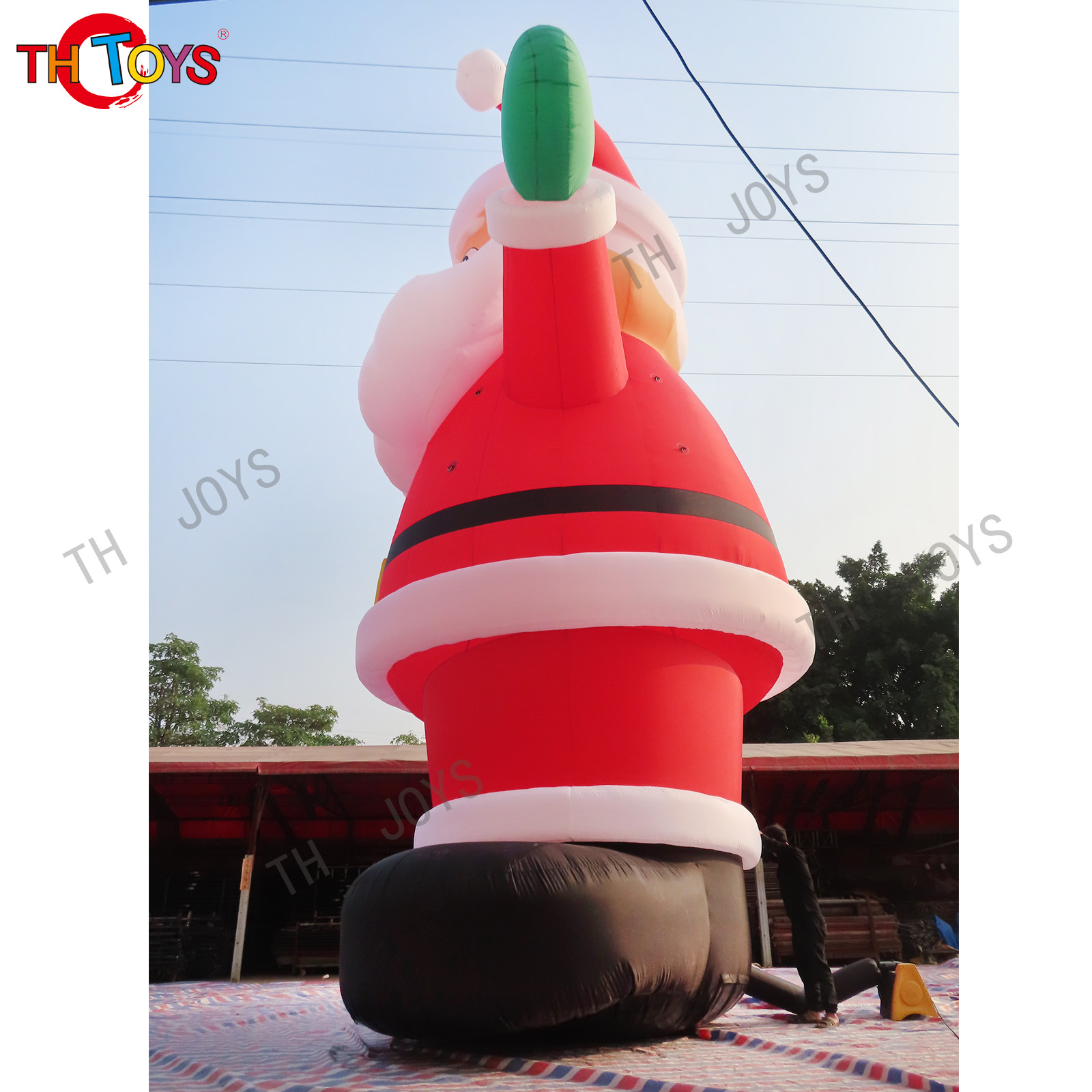 Customized large outdoor inflatable Christmas decorations inflatable giant Santa Claus