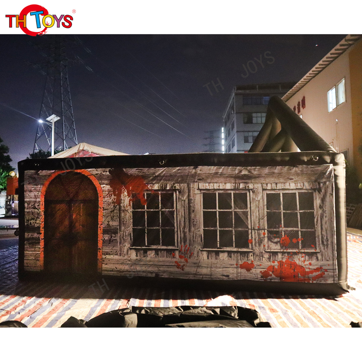 Commercial halloween haunted house inflatable maze