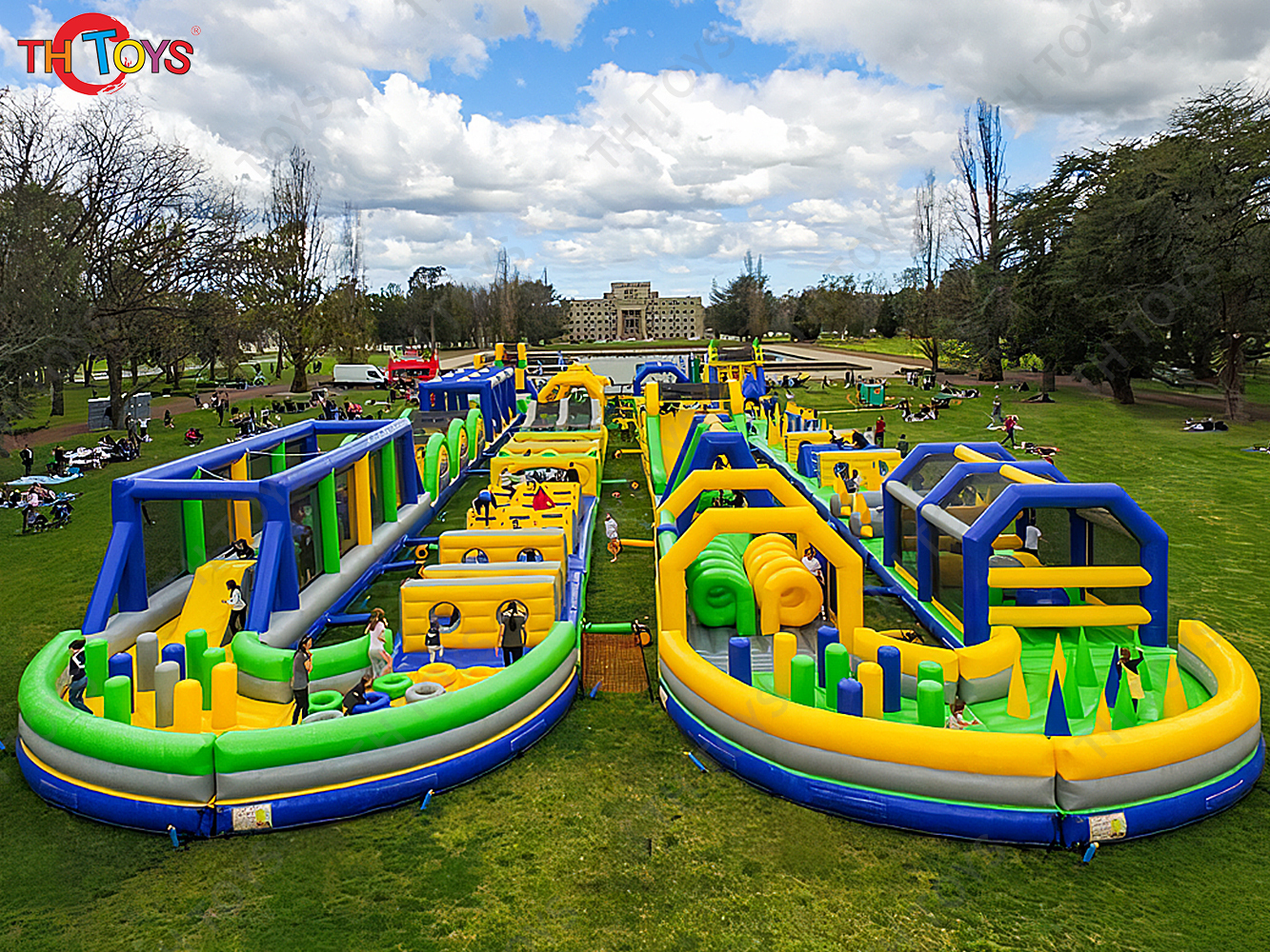 50mL Giant Running Tunnel Big Inflatable Obstacle Course Bounce House For Outdoor fun play