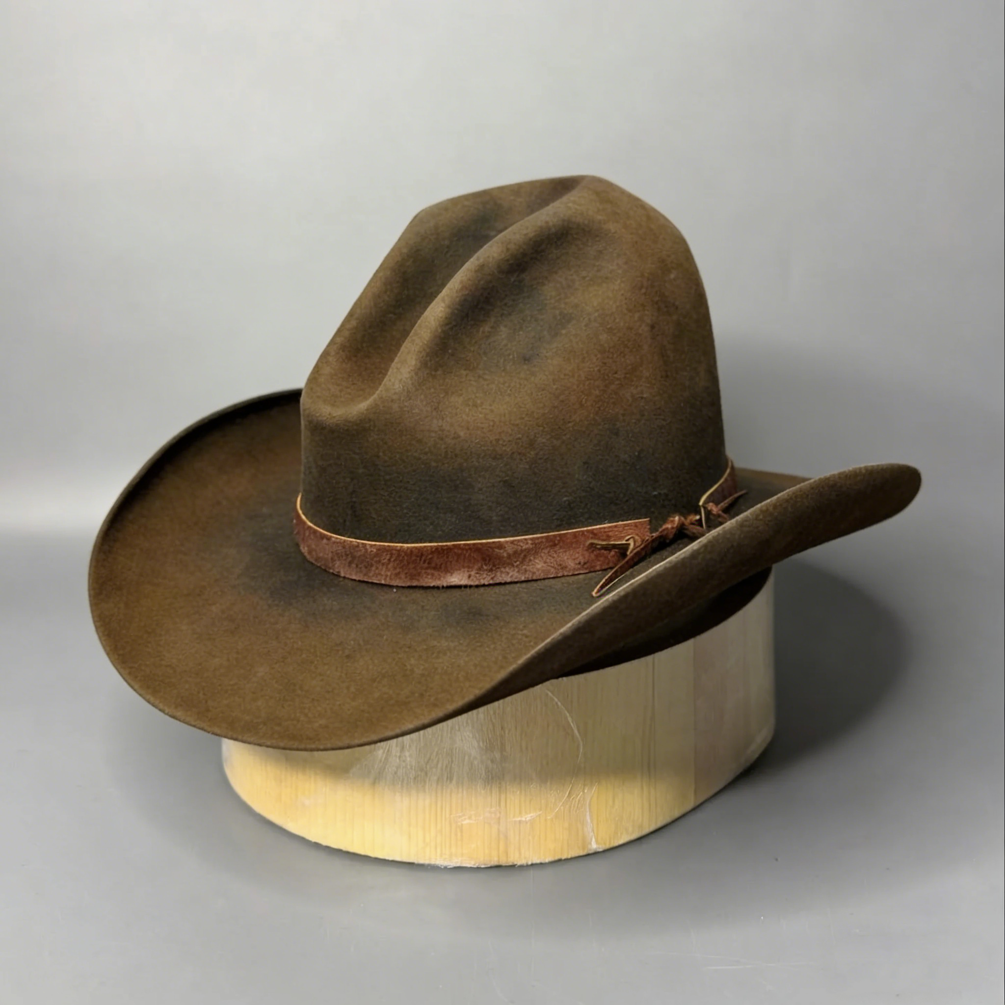 Tom Horn Distressed Gus Cowboy Hat