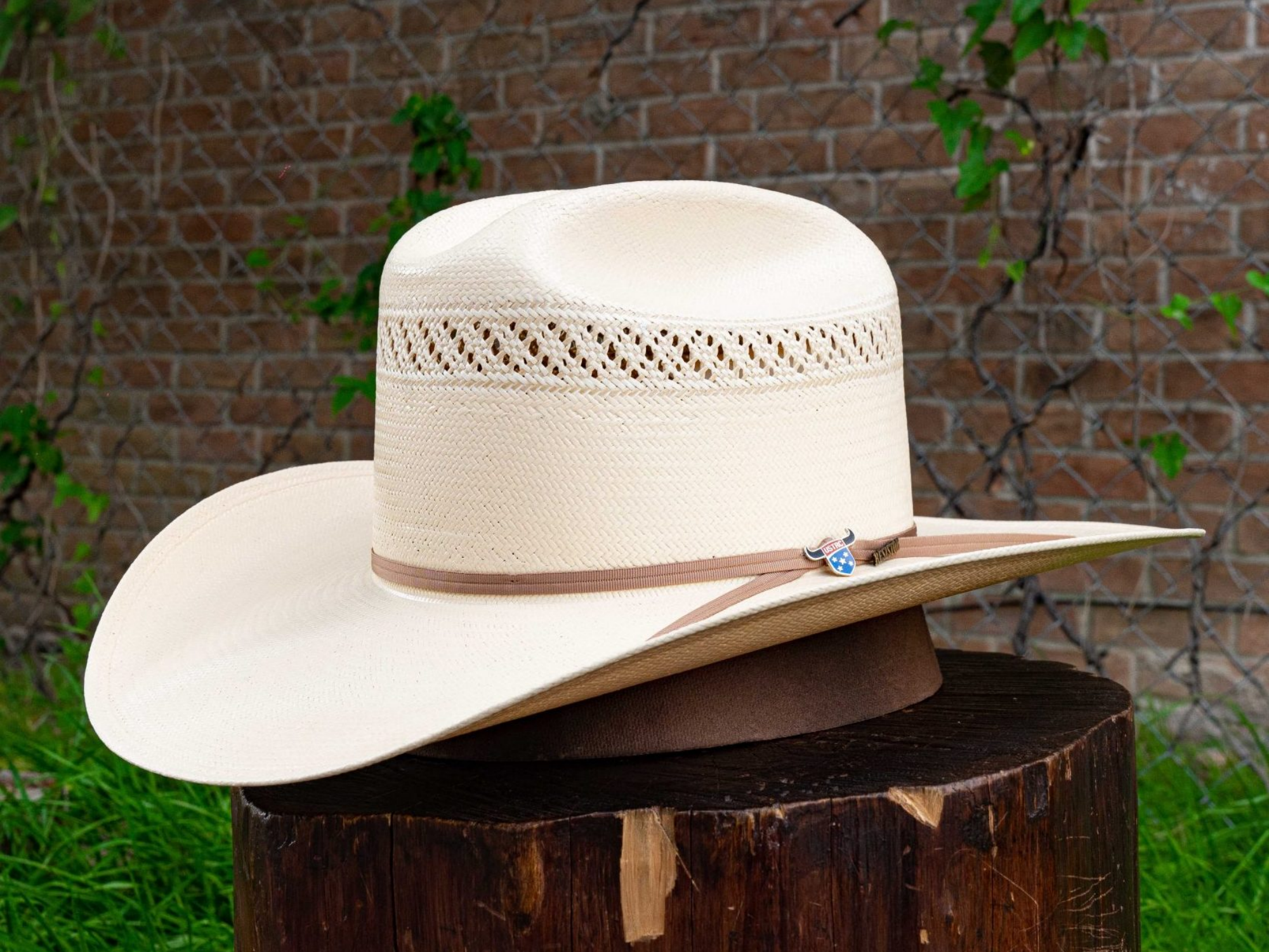 10X Wildfire Straw Hat