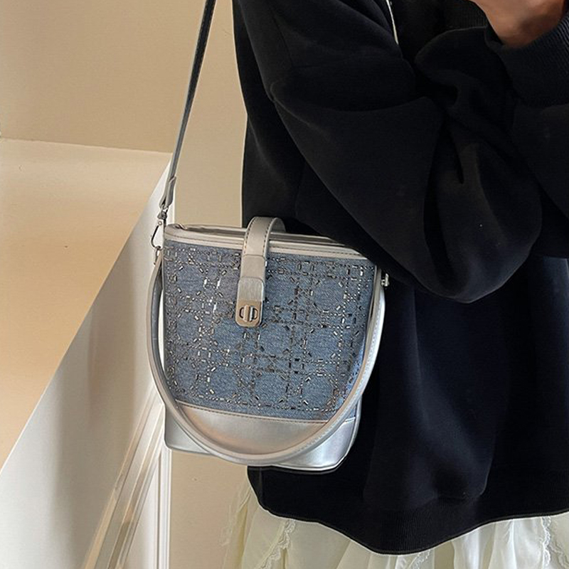 8R2XKUWMNEE7UVZ6HNQ6-A3.jpg-主图2