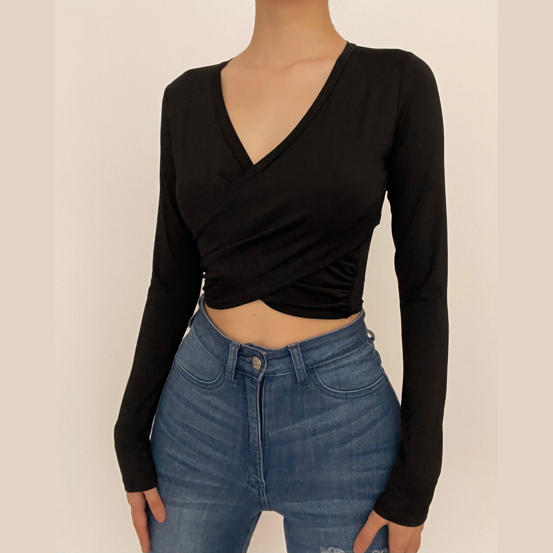 Cross pleated front V-neck long sleeves