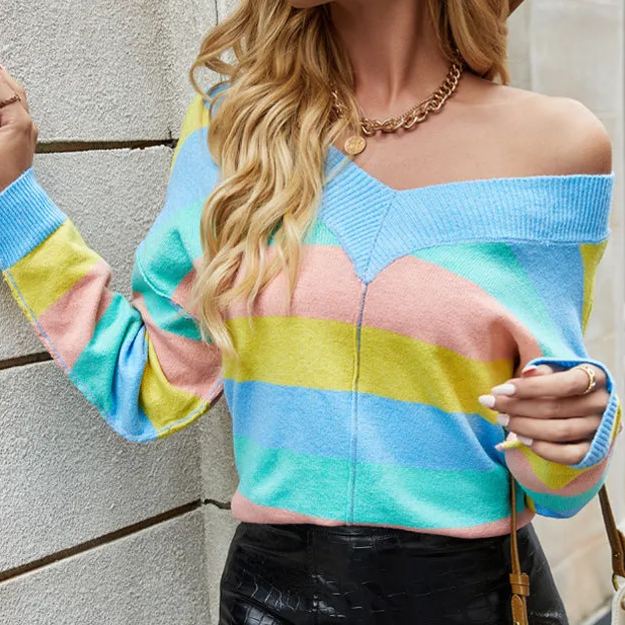 Contrast Color V-neck Pullover Sweater